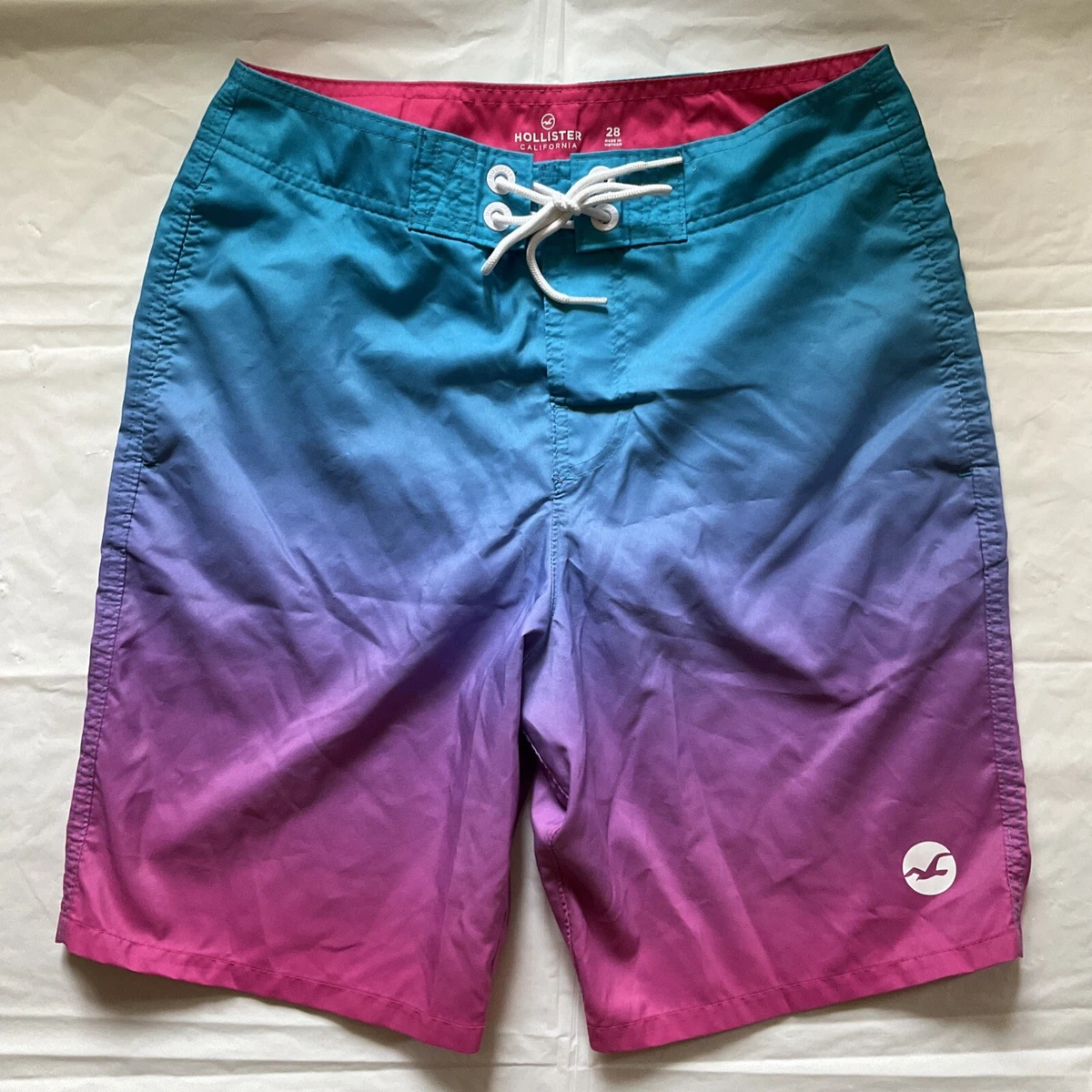 Hollister swimwear men 2025