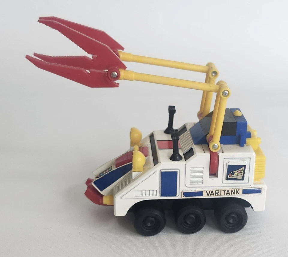 VTG 1978 Shogun Warrior VARITANK CHOGOKIN PA-64 Action Vehicle  Missing Missiles - Image 2 of 4