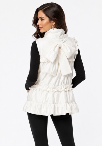 TCEC White Puffer Vest Size Large Bow Back Ruffle Trim Zip Front Quilted