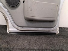 Porte avant et accessoires Renault TRAFIC