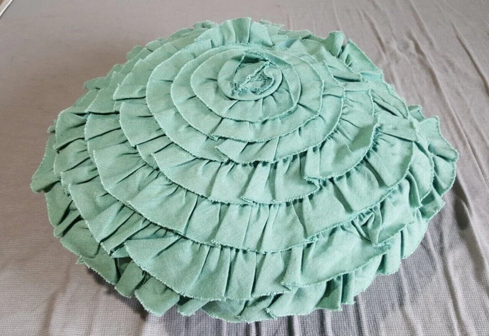 Almohada decorativa Imax Norida grande 14" redonda con acento floral rosa verde azulado Foto 4 de 4