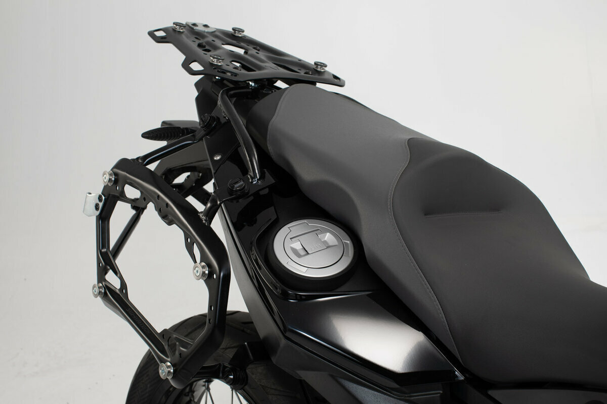 Support SW MOTECH PRO noir amovible avec verrous rapides pour BMW F 700 GS
