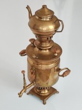 Antiker Holzkohle Samowar mit Teekanne