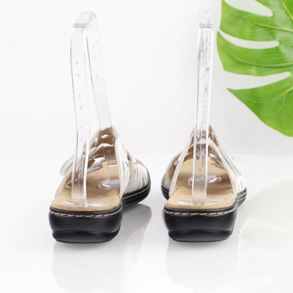 Женские босоножки Clarks модель Leisa Faye размер 8 M белые кожаные регулируемые шлепанцы - Изображение 4 из 4