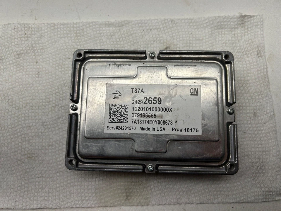 OEM 2020-2023 Chevrolet Silverado 1500 Engine Computer Control Module 079196555 - Image 2 of 3