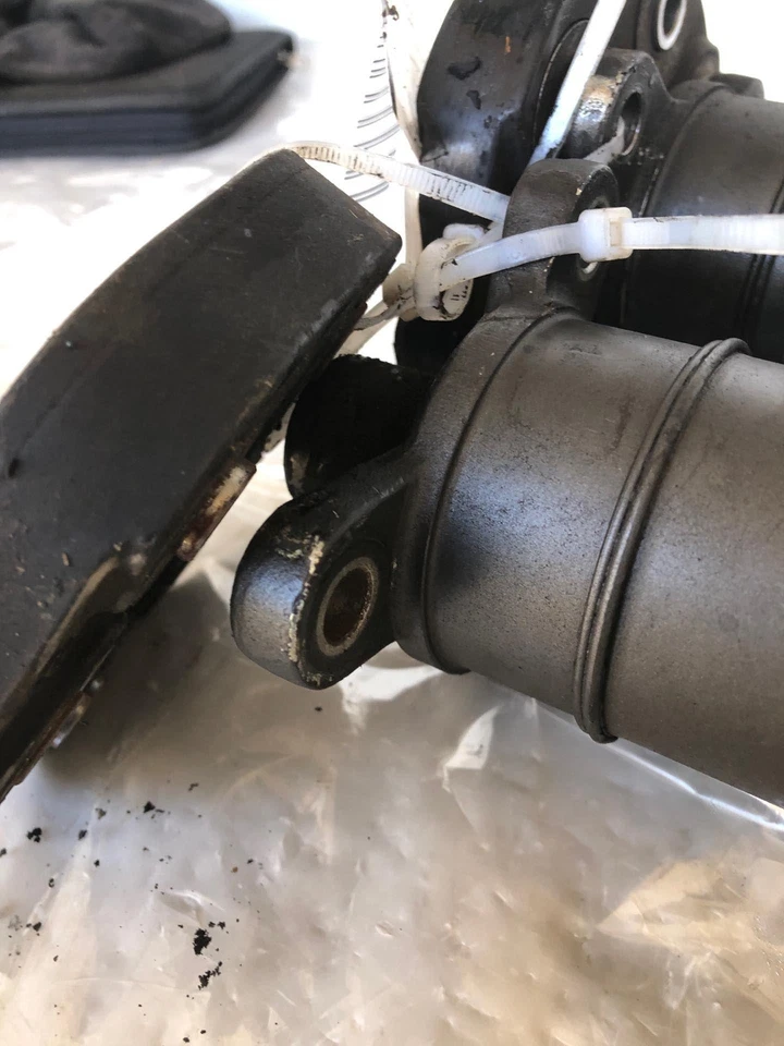 1997 - 1998 MERCEDES BENZ C-CLASS C230 Rear Drive Shaft Propeller Assembly OEM - Image 4 of 4