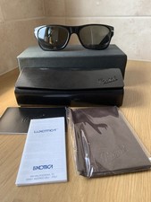 PERSOL POLARISED SUNGLASSES  2993 95/58  57□18  140 3P  BRAND NEW & BOXED.