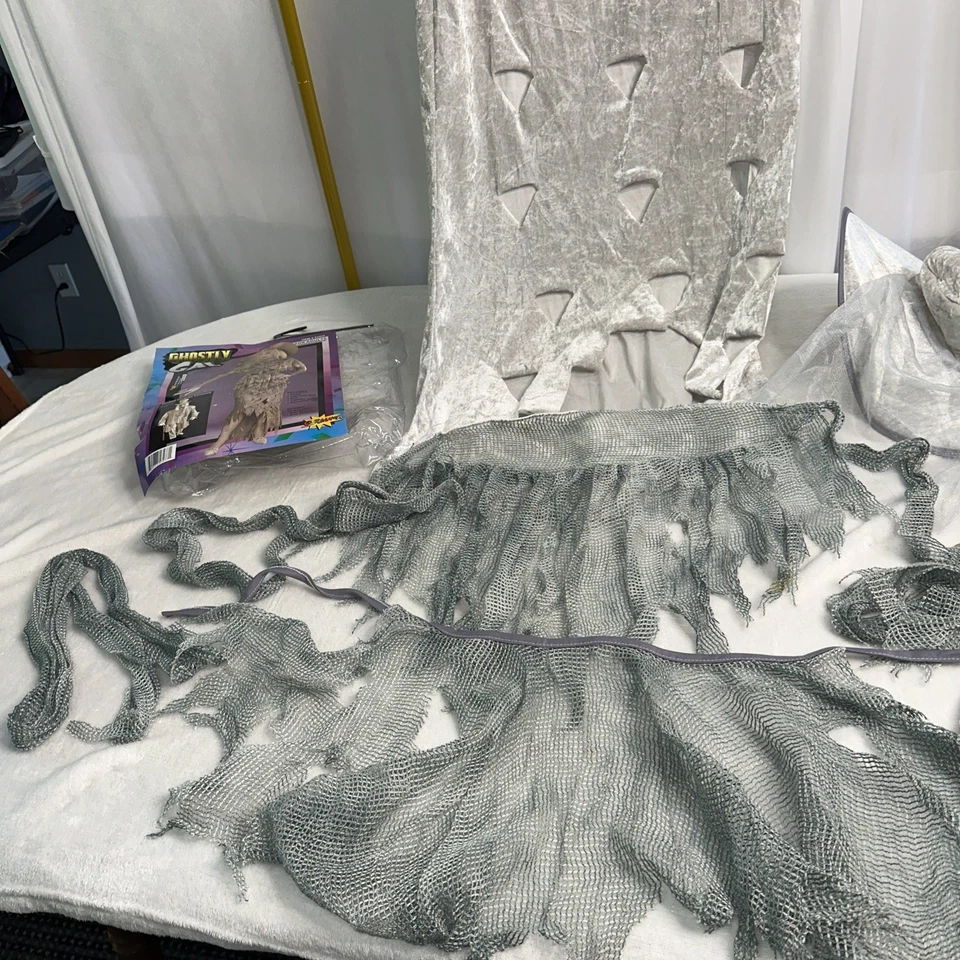 Disfraz de Gal Fantasmal Forum para Damas OSFA Hasta 14/16 Disfraz de Halloween Foto 3 de 4