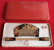 Antique Gold Floral Comb and Hairpin Set with Box