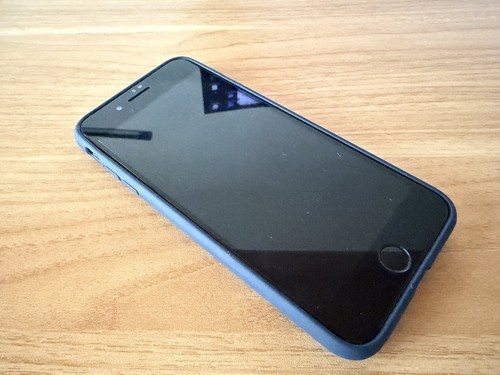 Apple iPhone 7 Plus A1784 (GSM) - 128GB - Schwarz (Ohne Simlock)