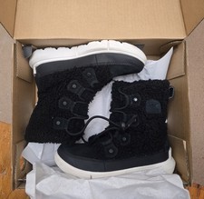 YOUTH SOREL EXPLORER Cozy GIRLS Boot BLACK, SEA SALT size - 1 Mint Condition