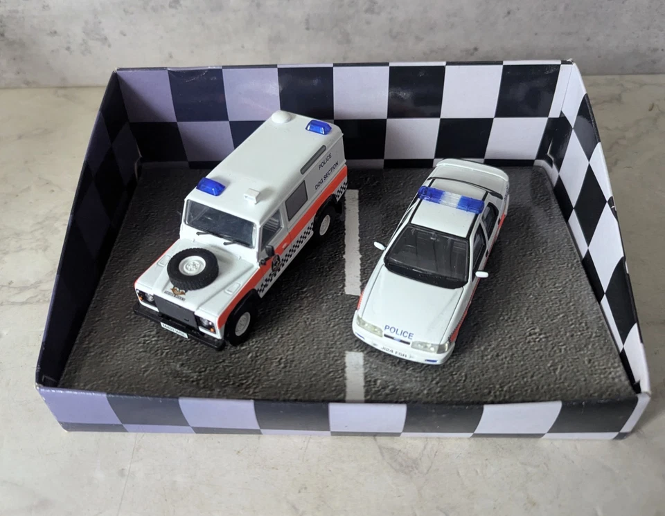 Corgi TP1002 Tayside Police Set of Land Rover & Sierra Cosworth 1:43 Scale Boxed - Image 3 of 4