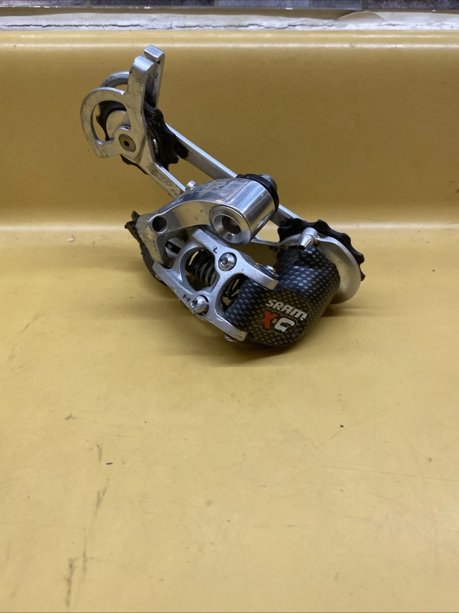 Deragliatore Shimano Altus RD-M310 7/8V Argento - Cambio affidabile