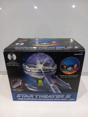 Uncle Milton Star Theater 2 Heim Planetarium Projektor Neu mit Karton