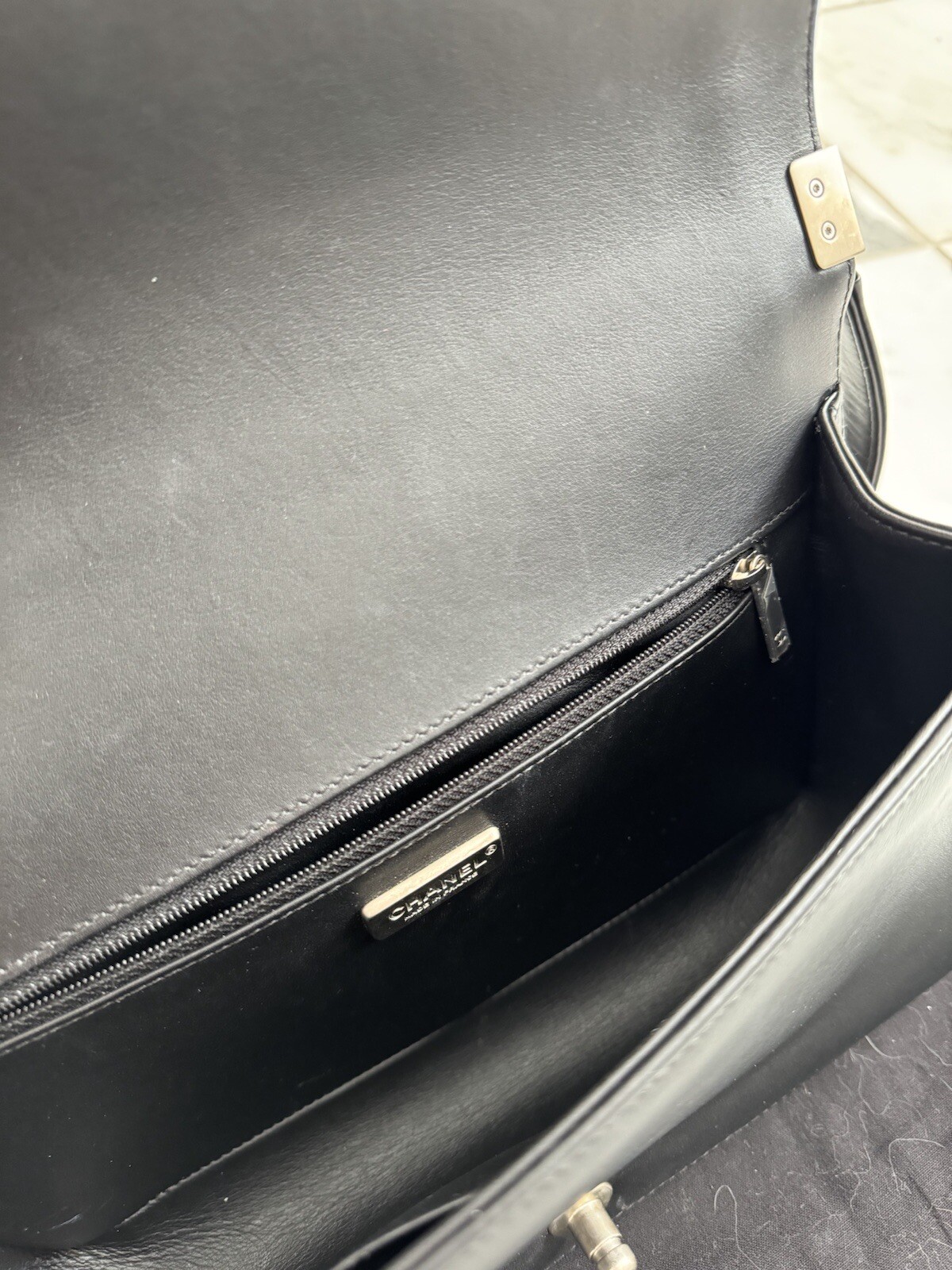 CHANEL BLACK PYTHON BOY BAG SILVER HARDWARE, LARG… - image 7