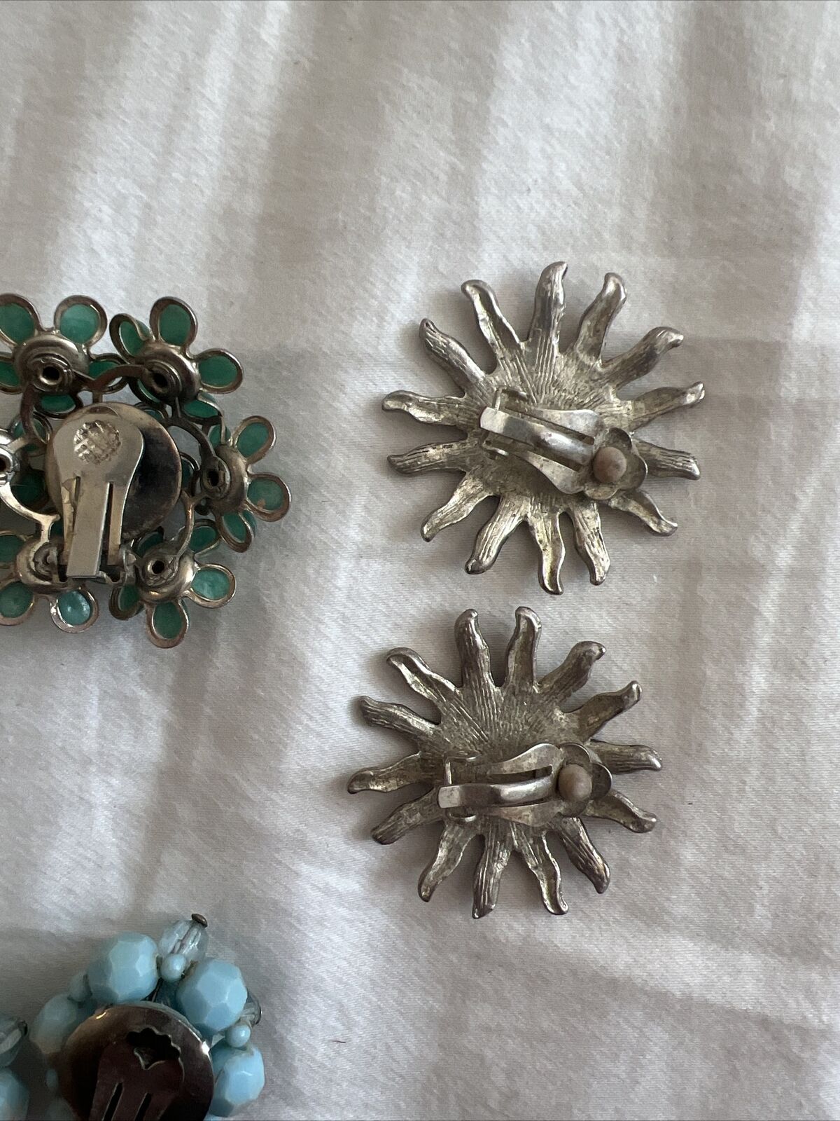 Bundle Of 3 Sets Of Vintage Clip On Earrings - image 6