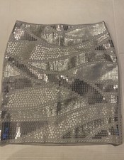 EUC Womens White House Black Market gray Silver Sequin Skirt Size 4