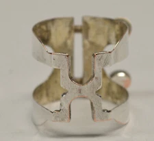 USED VINTAGE HARRISON BASS CLARINET LIGATURE, PATENT REFERENCE & MARKED "R" "S"