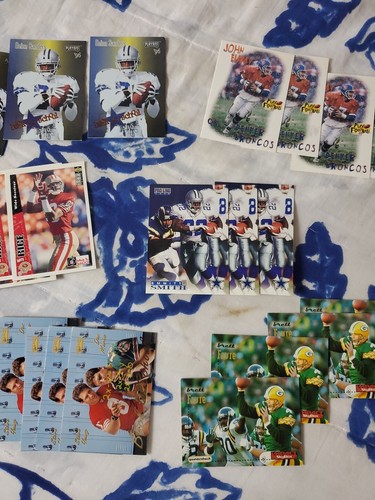Lot Of 34 Hall Of Famer 1990s Football Baseball Cards Young Rice Deion Favre - Picture 3 of 10
