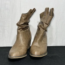 Women's Size 9 Charles Albert Modern Western Cowboy Boot with Pull-Up Tabs