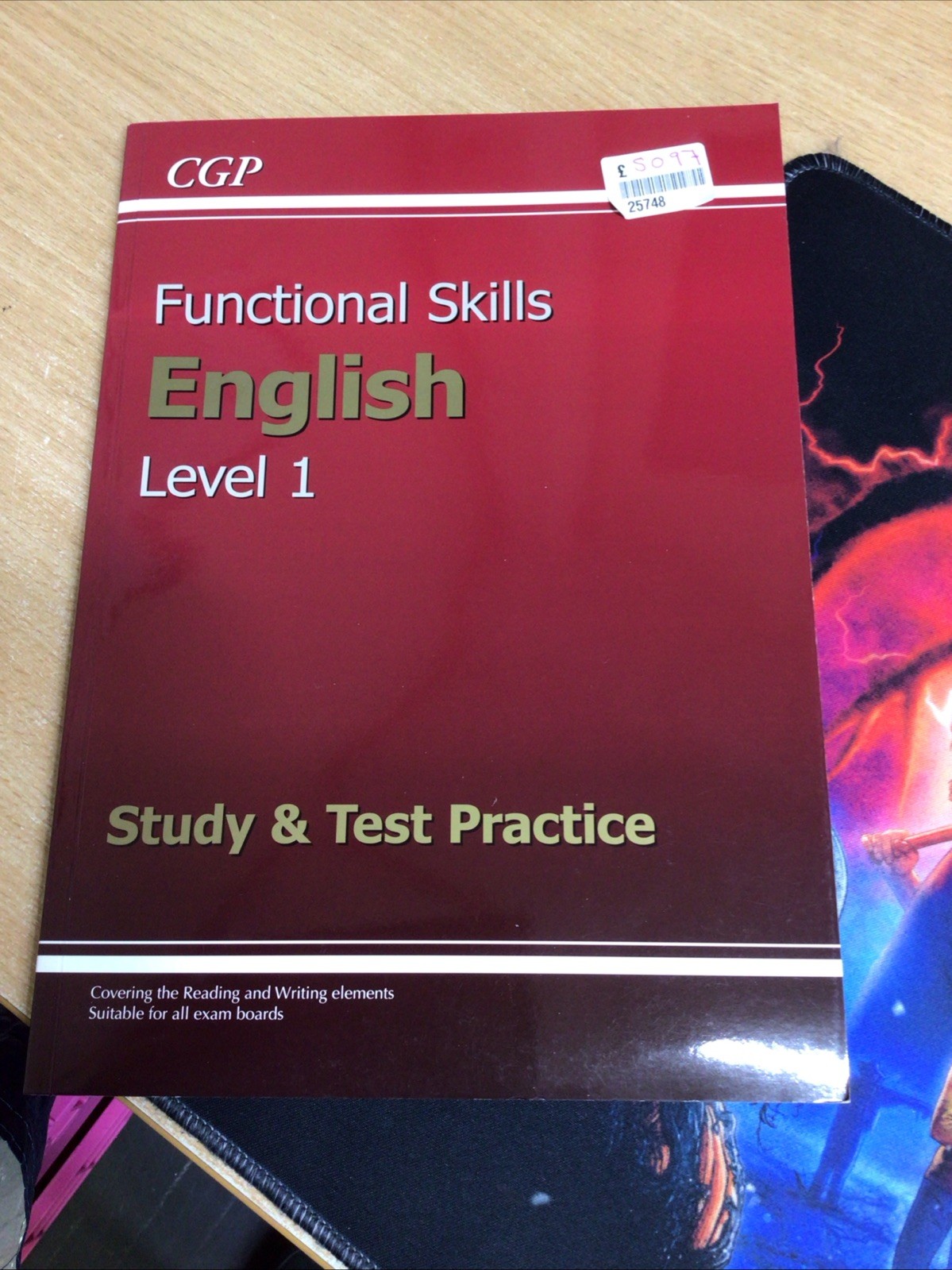 Functional Skills English Level 1 - Study & Test Practice by CGP