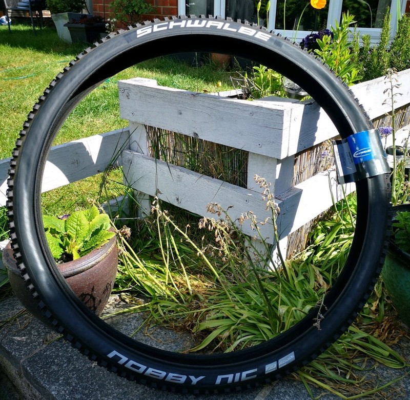 Schwalbe Nobby Nic 2.25" x 29" (57-622) Black - Wired - NEW TYRES - 2 Available