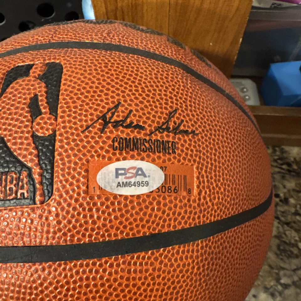 Chauncey Billups Signed NBA Wilson Authentic Series Basketball PSA Authentic - Image 2 of 2
