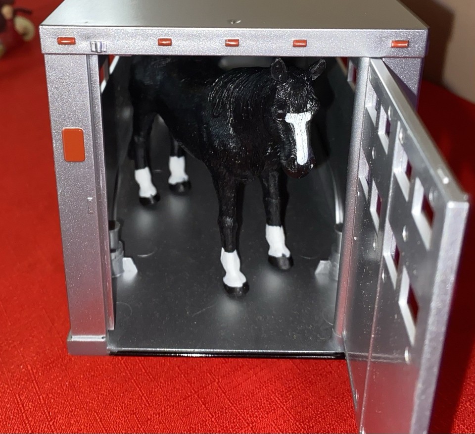 Yellowstone Dutton Ranch Big Country Farm Toys Horse Trailer & John's ...