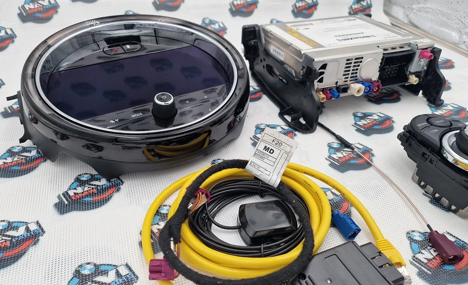 MINI Clubman F54 Entrynav2 PANTALLA TÁCTIL SISTEMA DE NAVEGACIÓN + APPLE CARPLAY 2025 Foto 3 de 4