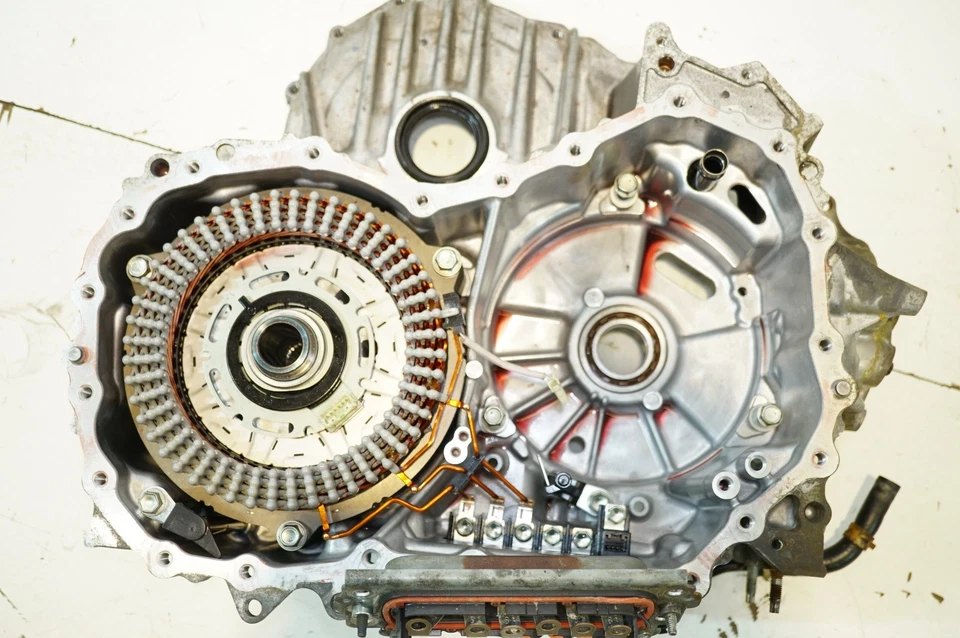 🔅Unidad de motor eléctrico híbrido e-CVT transmisión automática TOYOTA PRIUS 2016-2022 Foto 3 de 4