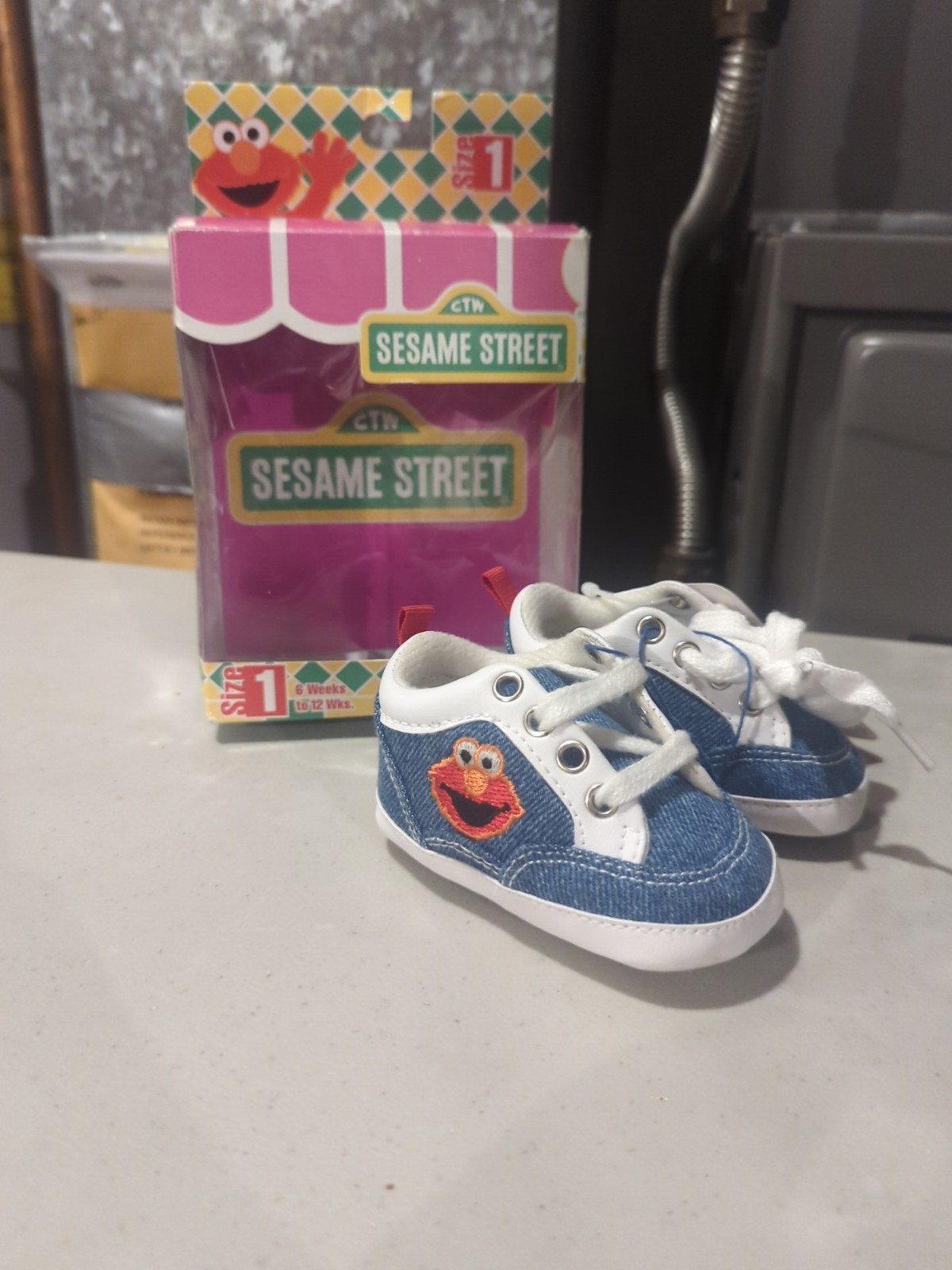 Size 1 Elmo 6-12 Weeks