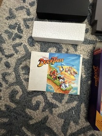 Disney's DuckTales (Nintendo NES, 1989)  COMPLETE IN BOX Capcom See Photos!