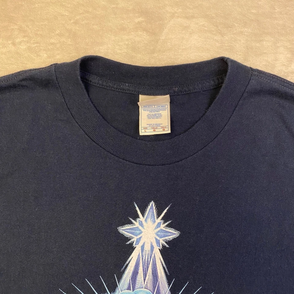 Camiseta gráfica Jesús el regalo que sigue perdonando para hombre L Kerusso Foto 4 de 4