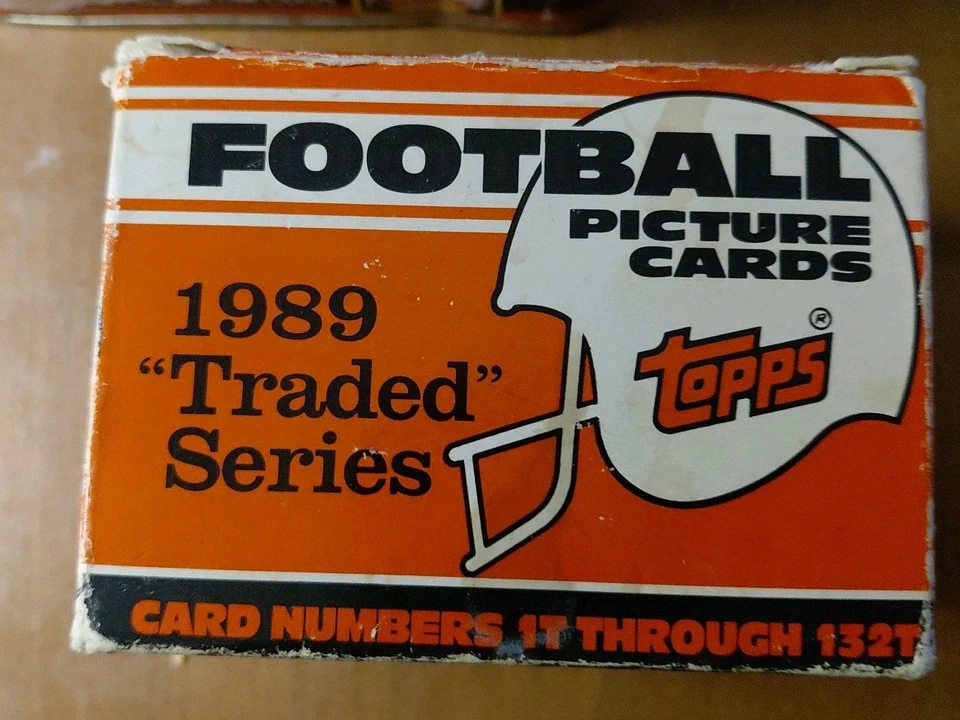 Футбольный набор 1989 Topps Traded Series, от 1T до 132T, Барри Сандерс Дейон + - Изображение 2 из 4
