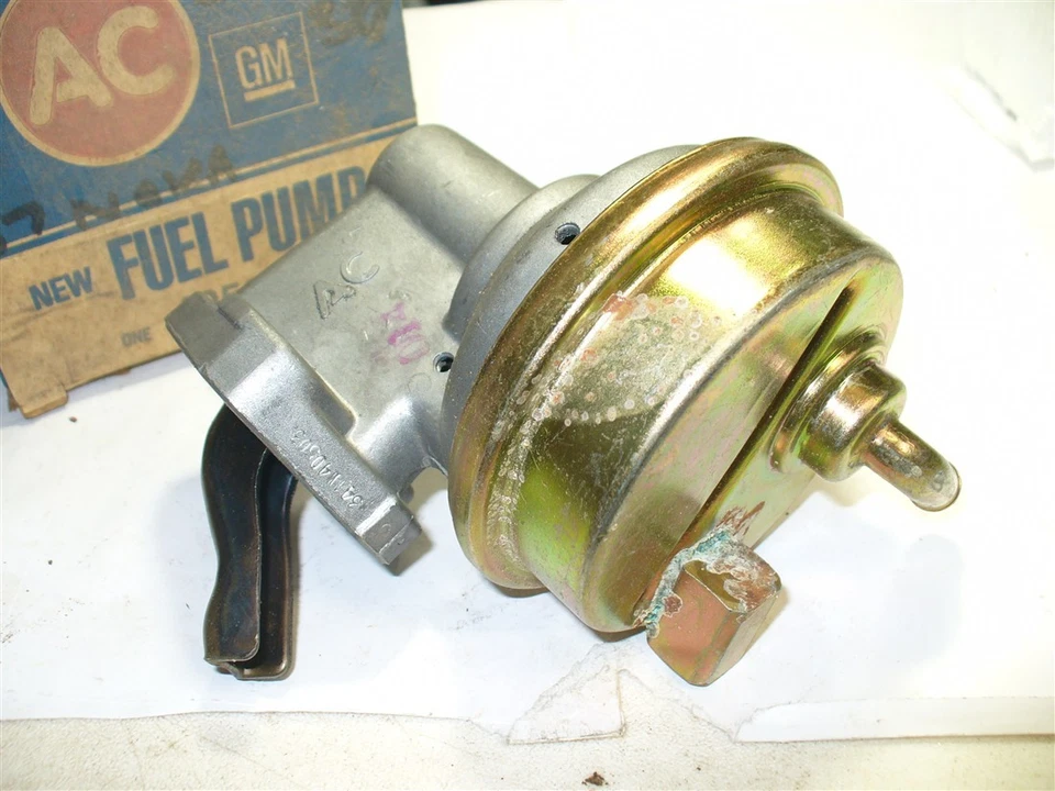 Chevrolet Camaro Corvette Nova 1967 bomba de combustible nos 6416712 con logotipo de aire acondicionado 40503 Foto 3 de 4