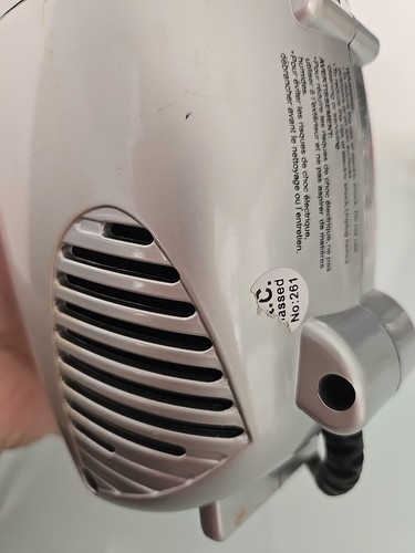 Aspirapolvere Mini Shark EURO-PRO modello: EP031KC SOLO bidone portatile *senza tubo* - Foto 13 di 16