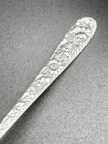 REPOUSSE BY KIRK & SON STERLING SILVER INFANT FEEDER NO MONOGRAM - 第 2/4 張圖片