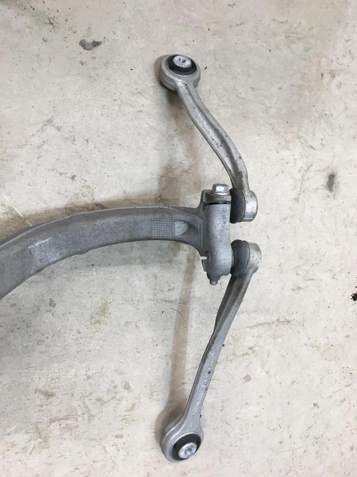 Audi A5 2013-2017 pasajero husillo delantero derecho nudillo OEM Foto 3 de 4