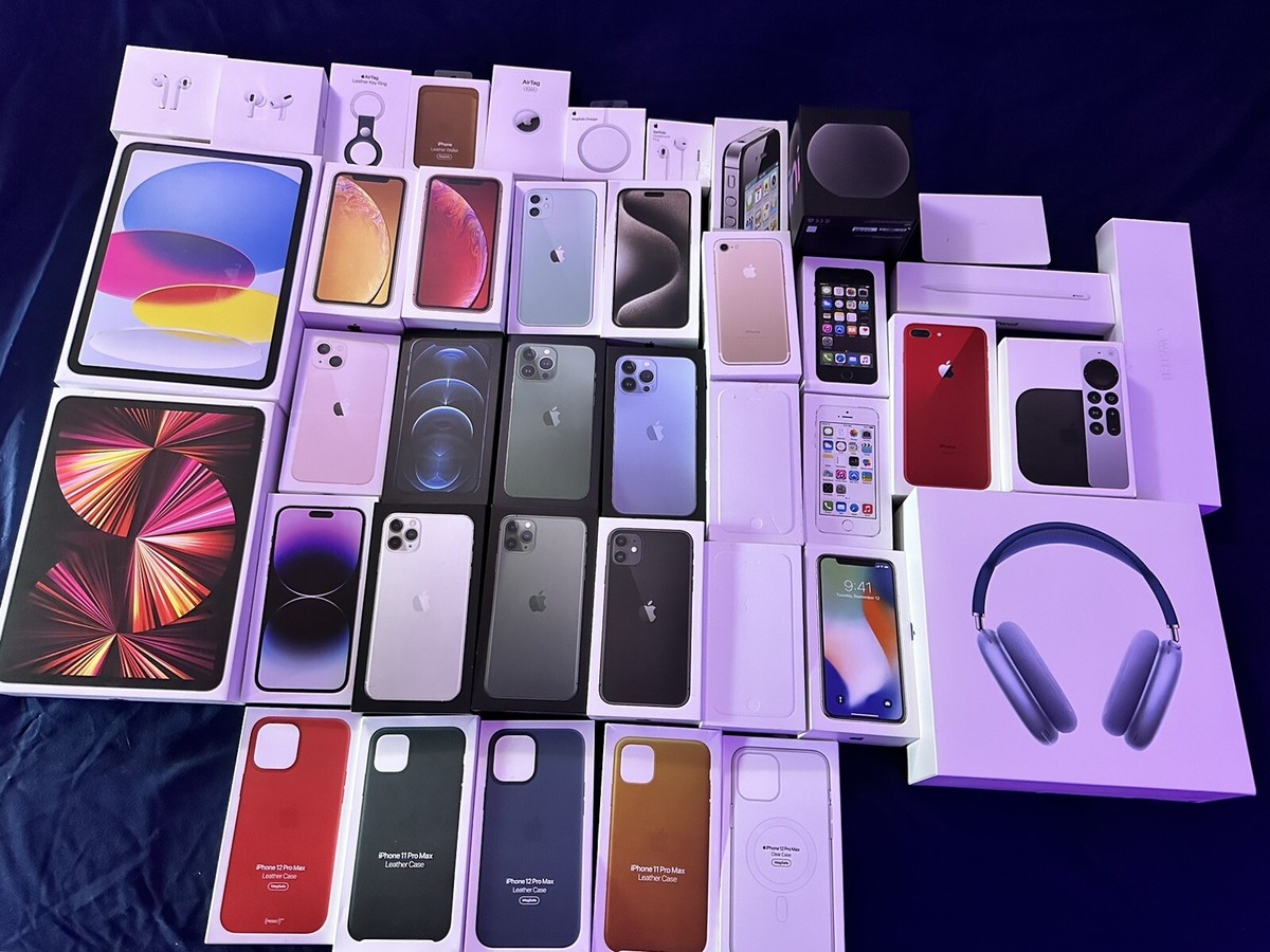 Iphone 11 Pro Max With Airpods And Apple Watch Wireless Iphone 11