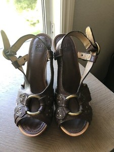 frye wedge sandals