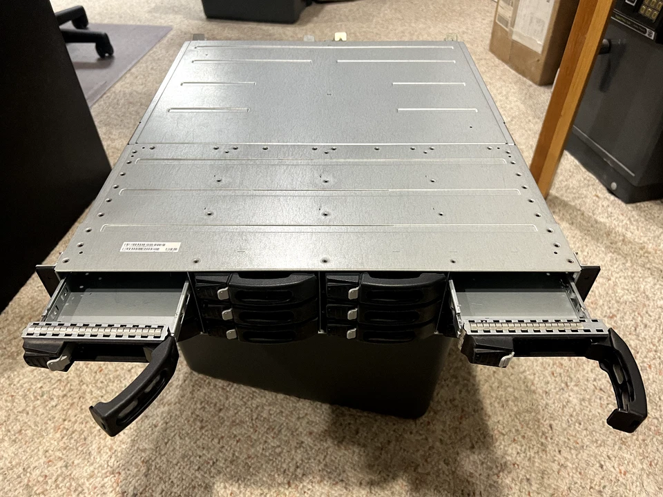 Adaptec® SANbloc S50 JBOD - Image 2 of 3