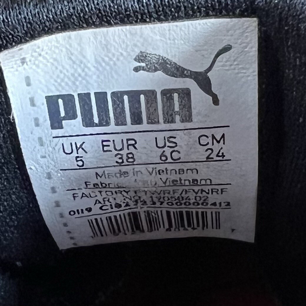 Junior golf shoes size 6C kids PUMA Ignite