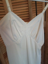 Shadowline Full Slip 34 Tall Cream/White