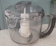 Cuisinart Mini Food Processor Replacent Cup Capacity 4-Cup CH-4WB 5"x5.5"