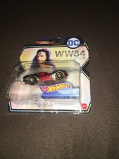 Hot Wheels DC Comics Character Car WW84 Wonder Woman
