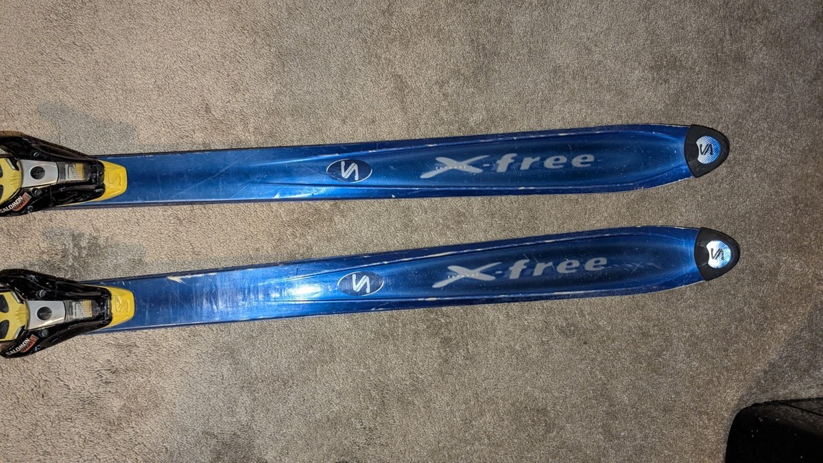 Salomon X-FREE 8 185cm Skis With Salomon 900S Bindings And