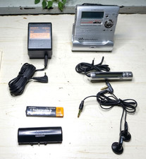 SONY MZ-R909 MD Walkman Portable Minidisc Recorder Player Silver Manual Cradle
