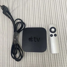 Apple TV  3rd Generation Model A1469 with Remote Bundle EUC