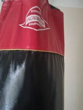 GOOD CONDITION RING MASTER PUNCH BAG BRACKET INCLUDED