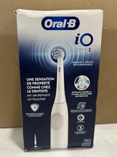 Oral-B iO 2 Series Rechargeable Electric Toothbrush - White NEW & SEALED